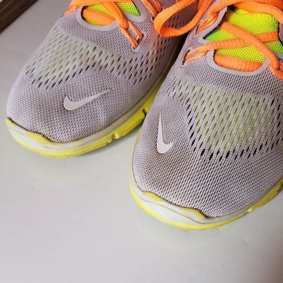 Nike Free TR Fit 4 Gray Training Shoes Sneakers - Picture 2 of 11